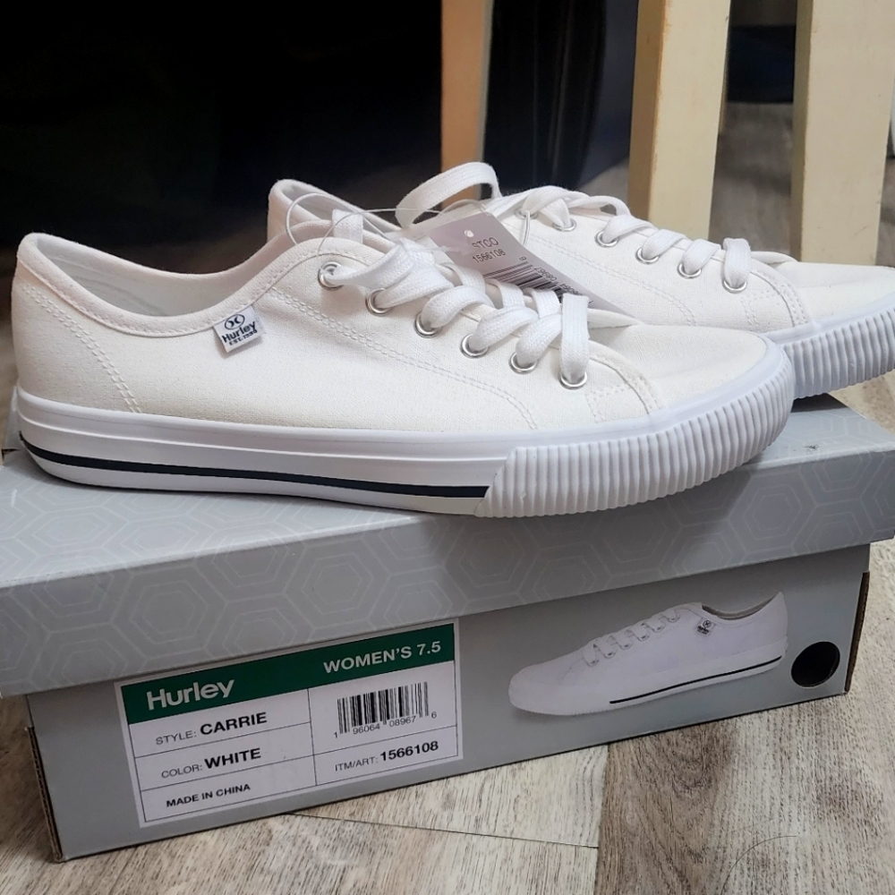 NWT Hurley shoes 7.5 womens